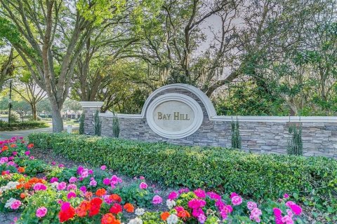 Casa en venta en Orlando, Florida, 3 dormitorios, 226.4 m2 № 1909185 - foto 3