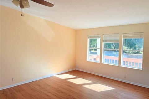 Appartement à louer à Wesley Chapel, Floride: 3 chambres, 150.5 m2 № 2423853 - photo 4