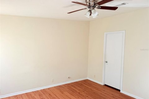 Appartement à louer à Wesley Chapel, Floride: 3 chambres, 150.5 m2 № 2423853 - photo 13