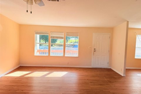 Appartement à louer à Wesley Chapel, Floride: 3 chambres, 150.5 m2 № 2423853 - photo 6