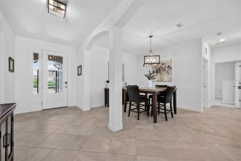 House in Bradenton, Florida 4 bedrooms, 208.01 sq.m. № 2231483 - photo 4