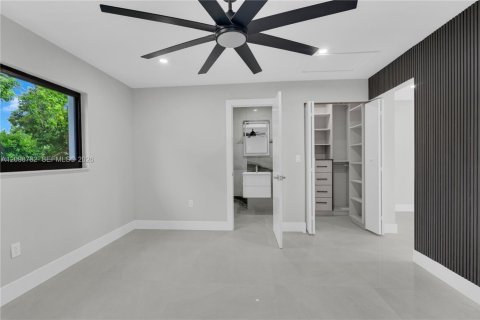 House in Southwest Ranches, Florida 6 bedrooms, 446.77 sq.m. № 2399960 - photo 27