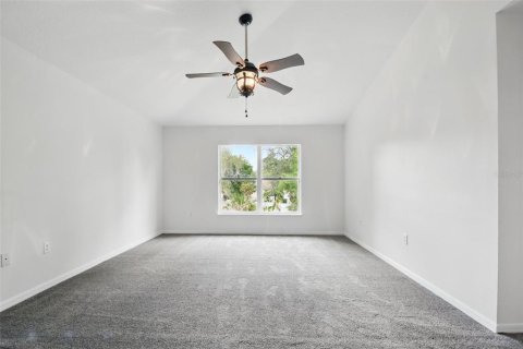 House in DeLand, Florida 5 bedrooms, 207.08 sq.m. № 1661785 - photo 22