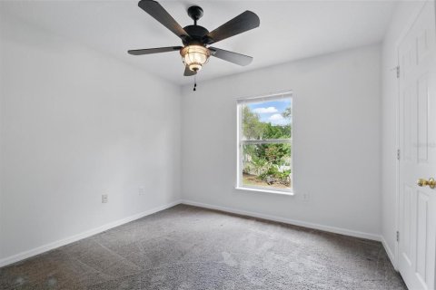 House in DeLand, Florida 5 bedrooms, 207.08 sq.m. № 1661785 - photo 30