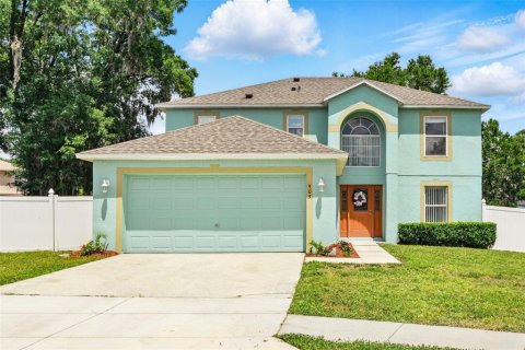 House in DeLand, Florida 5 bedrooms, 207.08 sq.m. № 1661785 - photo 1