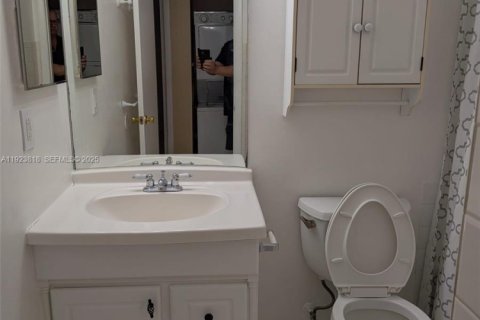 Condominio en alquiler en Margate, Florida, 2 dormitorios, 78.97 m2 № 1982142 - foto 22