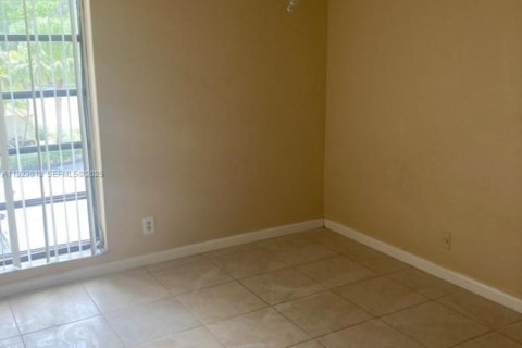 Copropriété à louer à Margate, Floride: 2 chambres, 78.97 m2 № 1982142 - photo 13