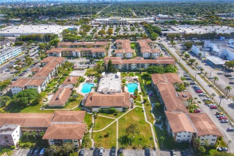 Copropriété à vendre à Miami, Floride: 1 chambre, 82.03 m2 № 1996695 - photo 14