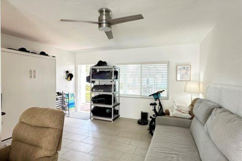 Copropriété à louer à Lauderdale-by-the-Sea, Floride: 1 chambre, 35.12 m2 № 2414643 - photo 7