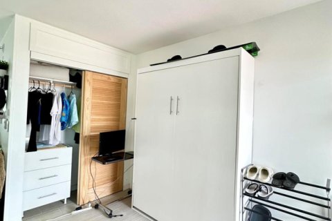 Copropriété à louer à Lauderdale-by-the-Sea, Floride: 1 chambre, 35.12 m2 № 2414643 - photo 17