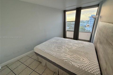 Copropriété à louer à Miami Beach, Floride: 62.99 m2 № 1889123 - photo 11