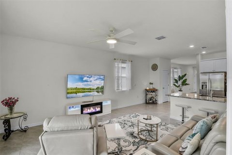 House in Ocala, Florida 3 bedrooms, 139.82 sq.m. № 1905596 - photo 18