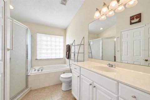 Villa ou maison à vendre à Orlando, Floride: 3 chambres, 145.95 m2 № 2399002 - photo 4