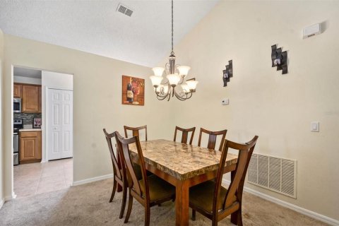 Villa ou maison à vendre à Orlando, Floride: 3 chambres, 145.95 m2 № 2399002 - photo 8