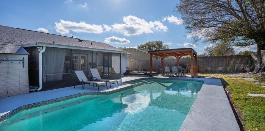 House in Kissimmee, Florida 3 bedrooms, 118.17 sq.m. № 1778006