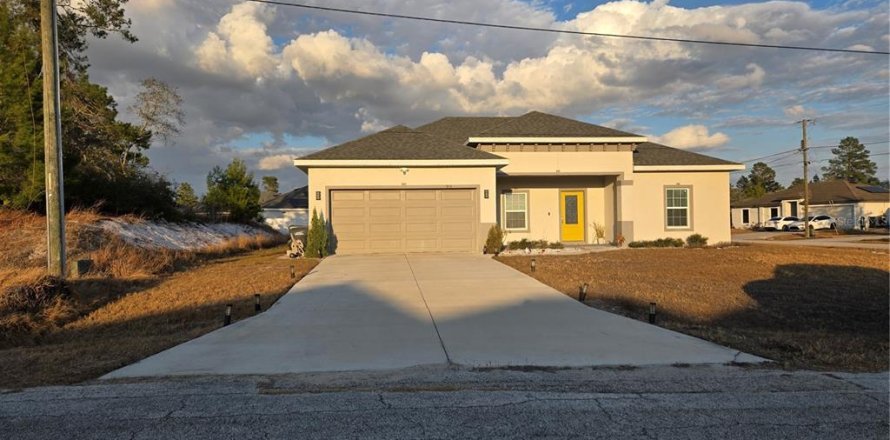 Villa ou maison à Kissimmee, Floride 3 chambres, 158.68 m2 № 2096791