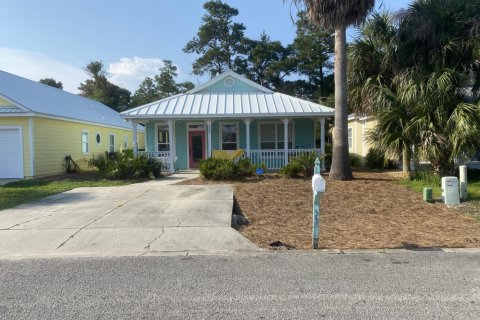 House in Santa Rosa Beach, Florida 3 bedrooms, 123.75 sq.m. № 561314 - photo 1