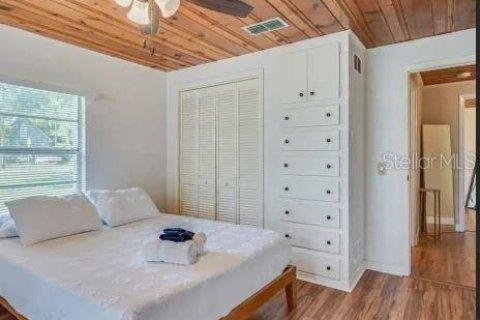 House in Homosassa, Florida 2 bedrooms, 99.96 sq.m. № 1813128 - photo 6
