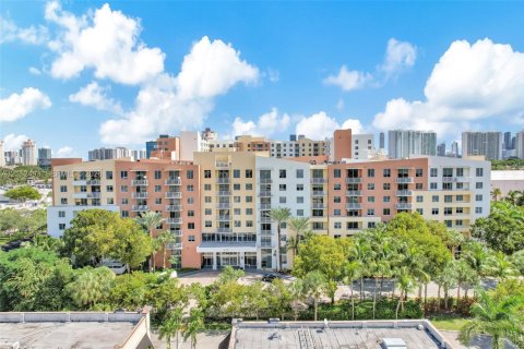 Copropriété à louer à Aventura, Floride: 2 chambres, 98.2 m2 № 2432944 - photo 9