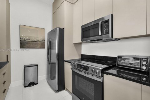 Copropriété à louer à Aventura, Floride: 2 chambres, 98.2 m2 № 2432944 - photo 16
