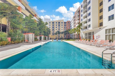 Condo à Aventura, Floride, 2 chambres  № 2432944