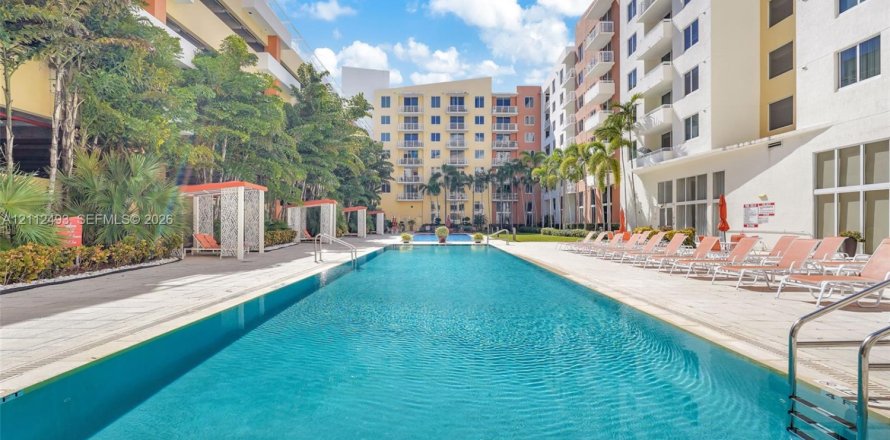 Condo à Aventura, Floride, 2 chambres № 2432944