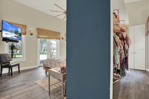 Casa en venta en Land O' Lakes, Florida, 5 dormitorios, 418.99 m2 № 1673947 - foto 18