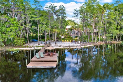 Casa en venta en Land O' Lakes, Florida, 5 dormitorios, 418.99 m2 № 1673947 - foto 5