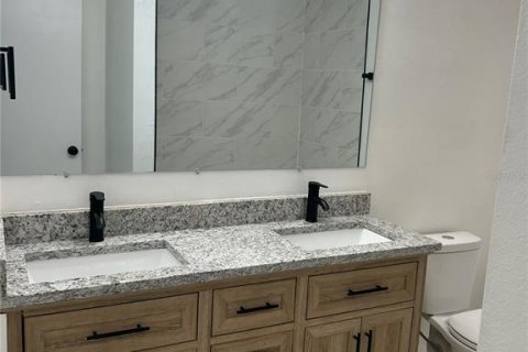 Condo in Tampa, Florida, 2 bedrooms  № 1719595 - photo 23