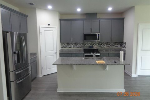 Casa en alquiler en DeLand, Florida, 3 dormitorios, 153.29 m2 № 2280021 - foto 13