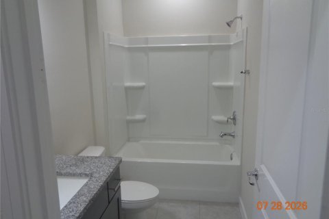 Casa en alquiler en DeLand, Florida, 3 dormitorios, 153.29 m2 № 2280021 - foto 12