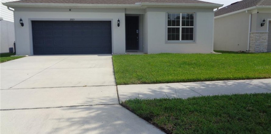 Casa en DeLand, Florida 3 dormitorios, 153.29 m2 № 2280021