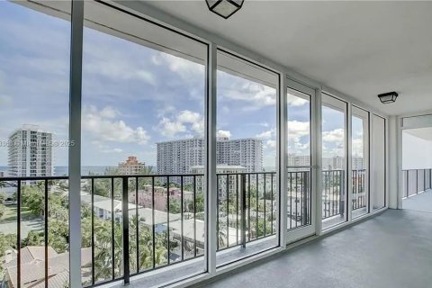 Condo in Pompano Beach, Florida, 2 bedrooms  № 1971108 - photo 16