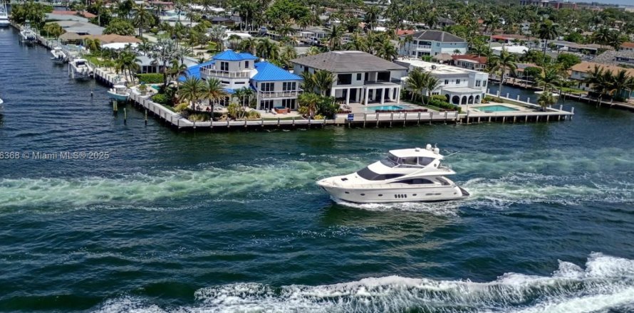 Condo in Pompano Beach, Florida, 2 bedrooms  № 1971108