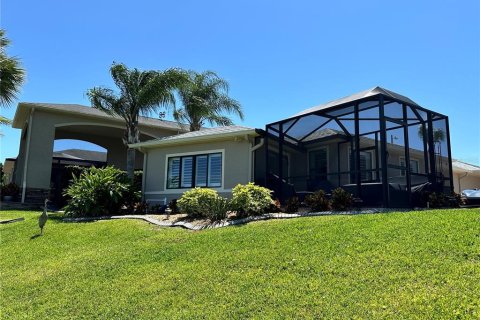 House in Polk City, Florida 1 bedroom, 108.88 sq.m. № 1906000 - photo 18