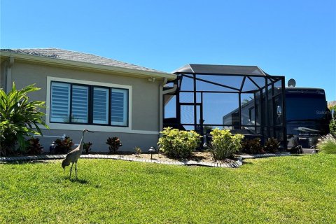 House in Polk City, Florida 1 bedroom, 108.88 sq.m. № 1906000 - photo 19