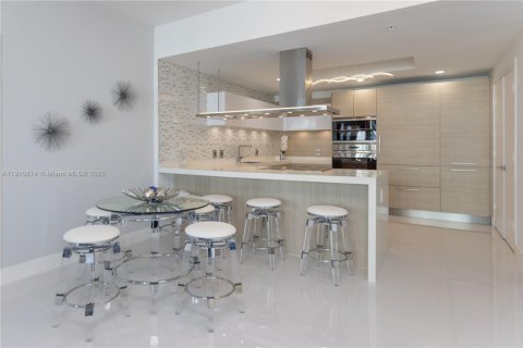 Copropriété à vendre à North Miami Beach, Floride: 2 chambres, 168.8 m2 № 1971016 - photo 22