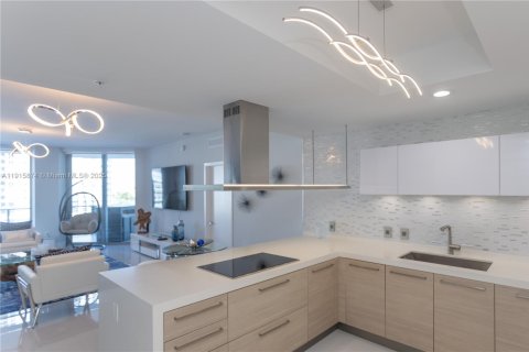 Copropriété à vendre à North Miami Beach, Floride: 2 chambres, 168.8 m2 № 1971016 - photo 17