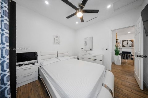 Casa en venta en Miami, Florida, 3 dormitorios, 93.65 m2 № 2000807 - foto 15