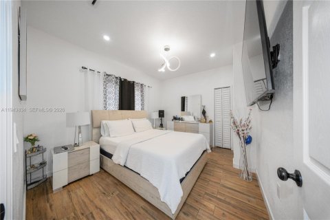 Casa en venta en Miami, Florida, 3 dormitorios, 93.65 m2 № 2000807 - foto 12