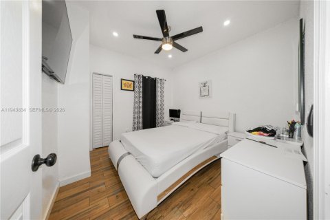 Casa en venta en Miami, Florida, 3 dormitorios, 93.65 m2 № 2000807 - foto 14