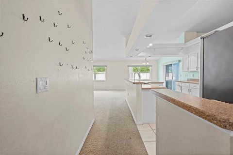 Villa ou maison à vendre à Spring Hill, Floride: 3 chambres, 216 m2 № 1883547 - photo 12