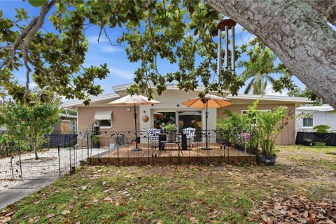 House in Palm Harbor, Florida 2 bedrooms, 121.7 sq.m. № 2094099 - photo 30