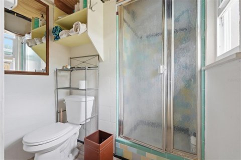 House in Palm Harbor, Florida 2 bedrooms, 121.7 sq.m. № 2094099 - photo 25