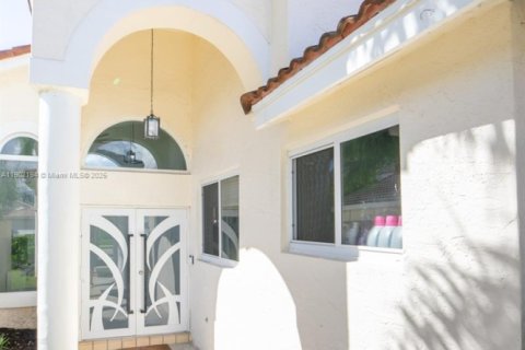 Casa en venta en Pembroke Pines, Florida, 4 dormitorios, 209.49 m2 № 1966184 - foto 7