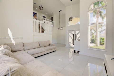 Casa en venta en Pembroke Pines, Florida, 4 dormitorios, 209.49 m2 № 1966184 - foto 12