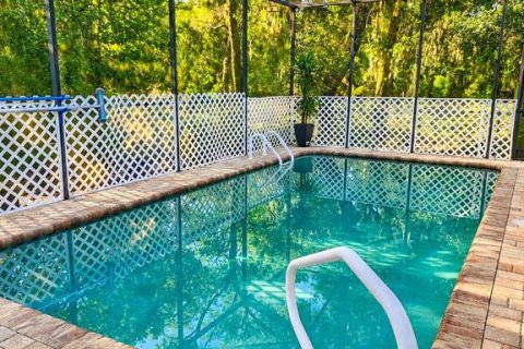 Villa ou maison à vendre à Hudson, Floride: 3 chambres, 157.84 m2 № 2200208 - photo 2