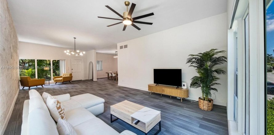 Condominio en Bay Harbor Islands, Florida, 2 dormitorios № 1947550