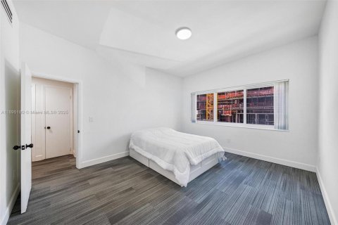 Condominio en alquiler en Bay Harbor Islands, Florida, 2 dormitorios, 152.82 m2 № 1947550 - foto 14