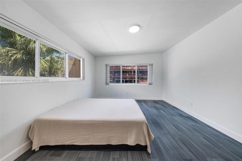 Condominio en alquiler en Bay Harbor Islands, Florida, 2 dormitorios, 152.82 m2 № 1947550 - foto 23